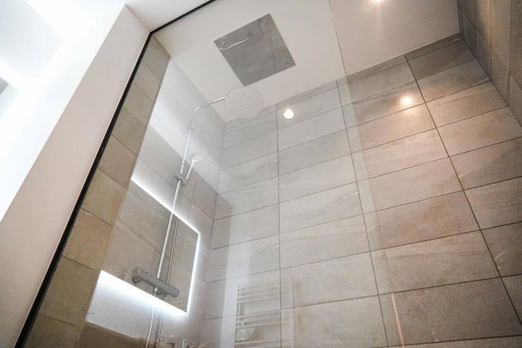 Ferienwohnung Le Rive Hugo • Elegance & Art De Vivre Châteauroux Exterior foto