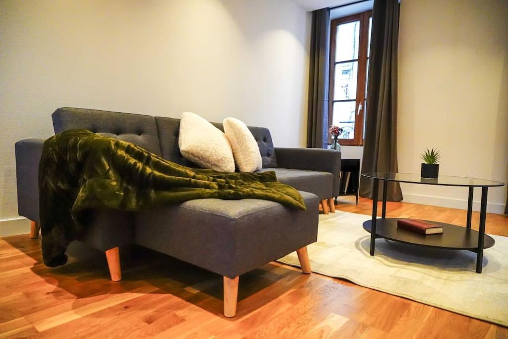 Ferienwohnung Le Rive Hugo • Elegance & Art De Vivre Châteauroux Exterior foto